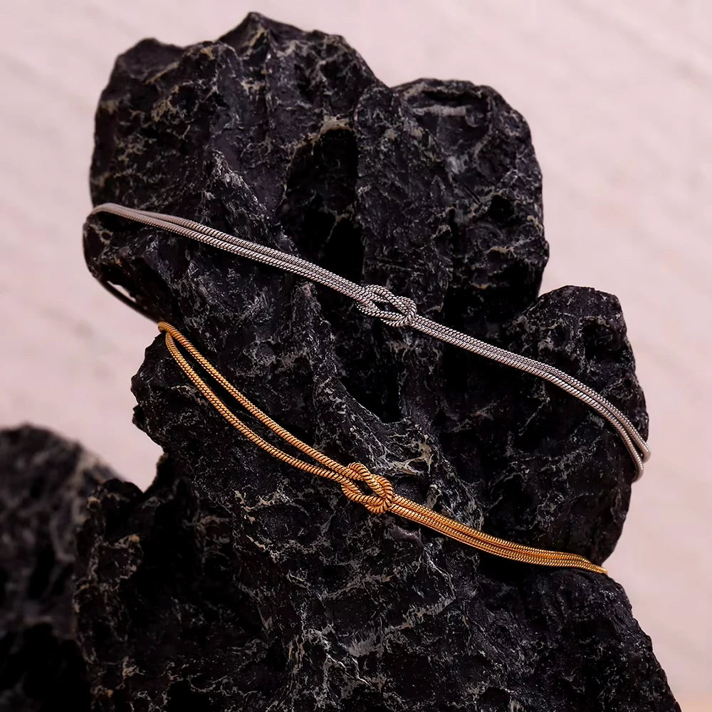 Thin knotted bracelet 3