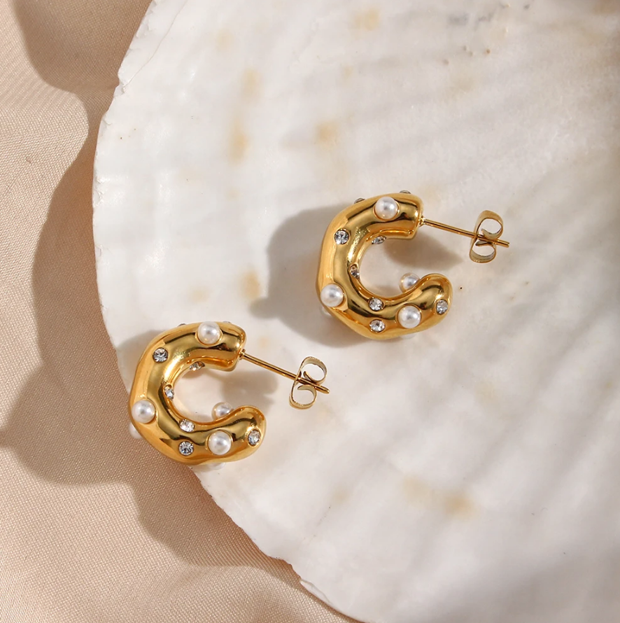 pearl hoop earrings 4