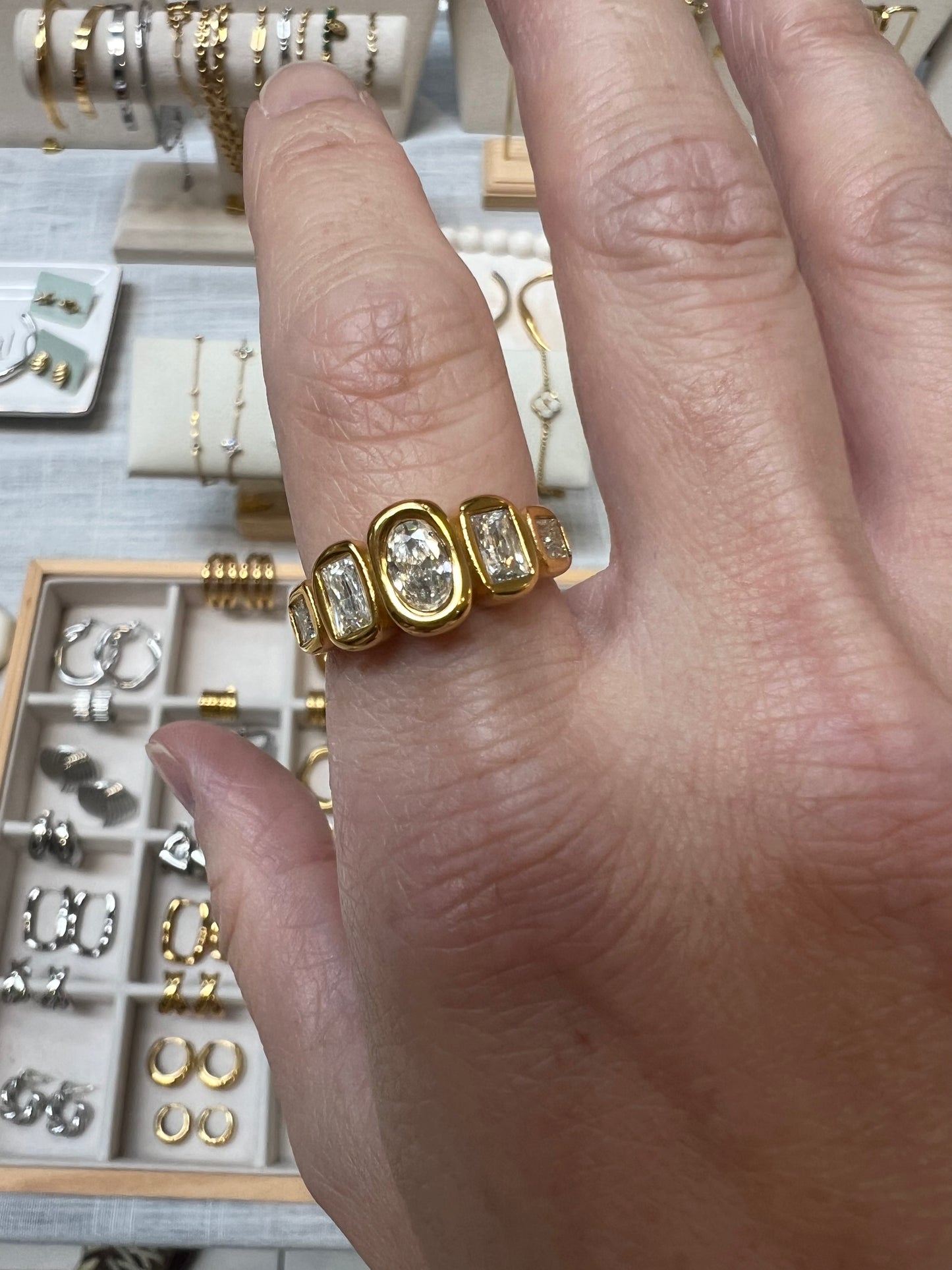 Art deco ring