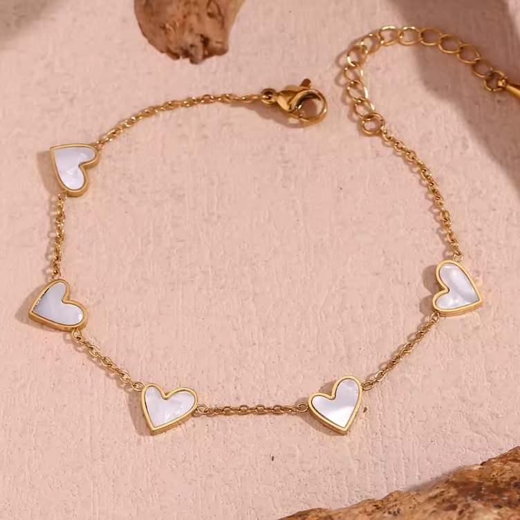 Heart charm bracelet