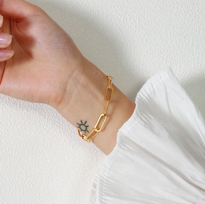 Paperclip bracelet model shot