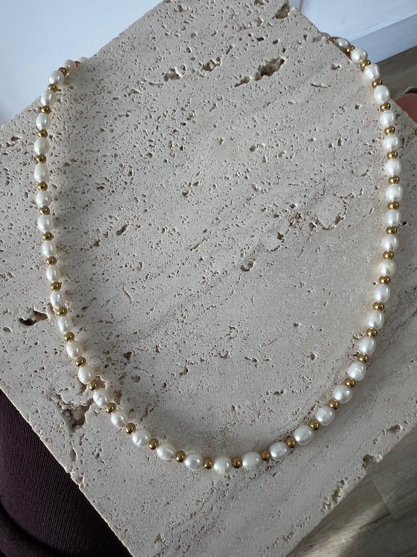Pearl & gold bead detail necklace