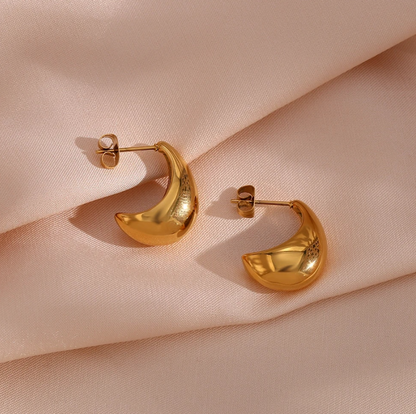 Small teardrop earrings 3