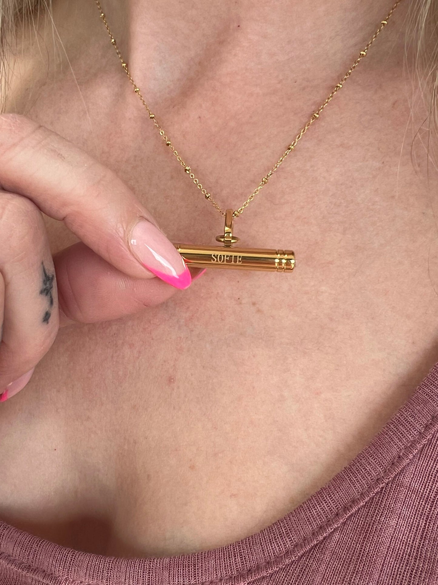 T bar pendant necklace MAIN image