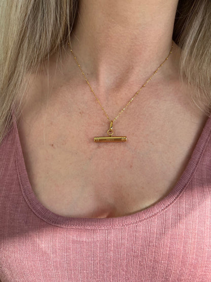 T bar pendant necklace model shot