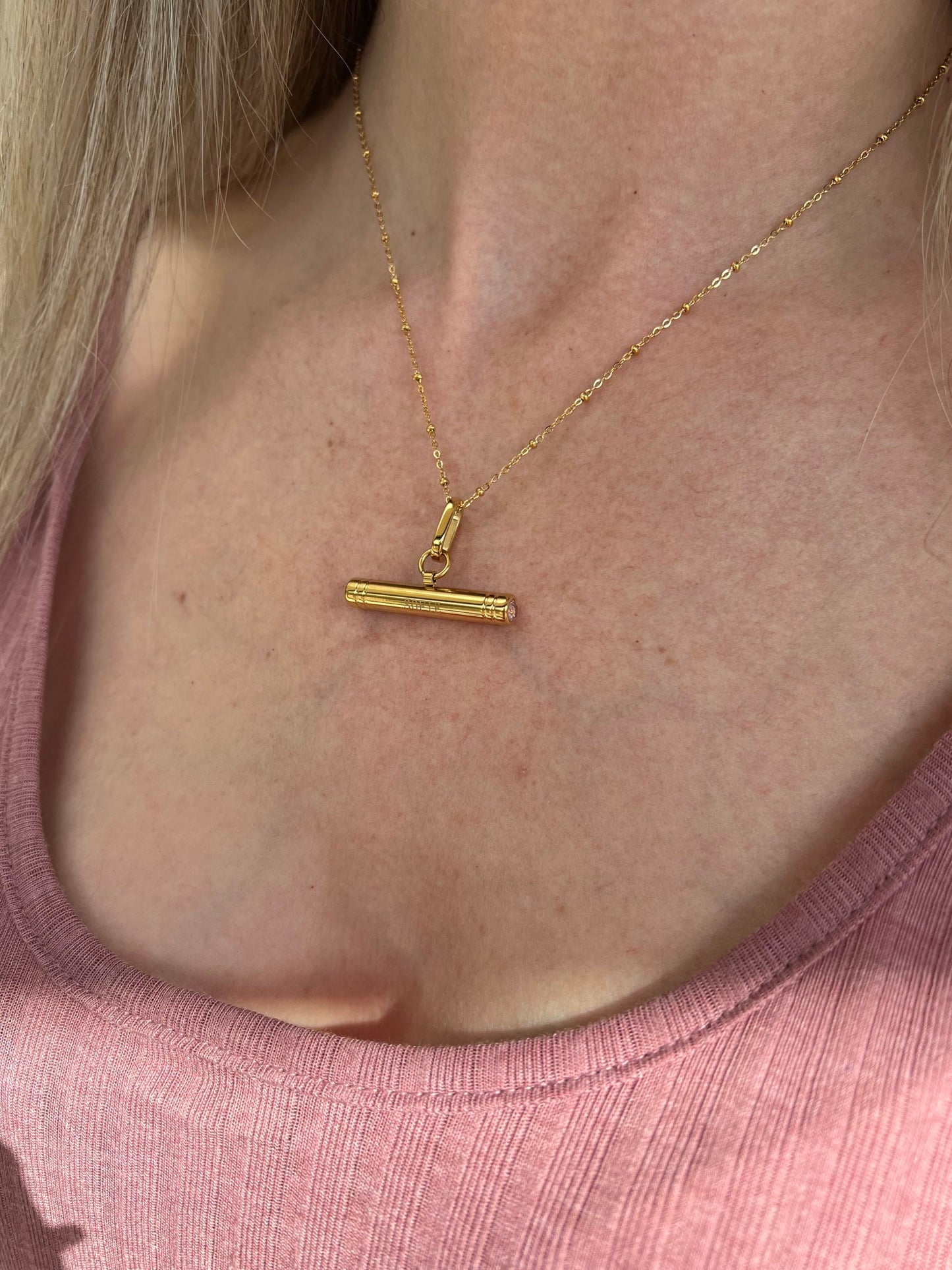 T bar pendant necklace side view