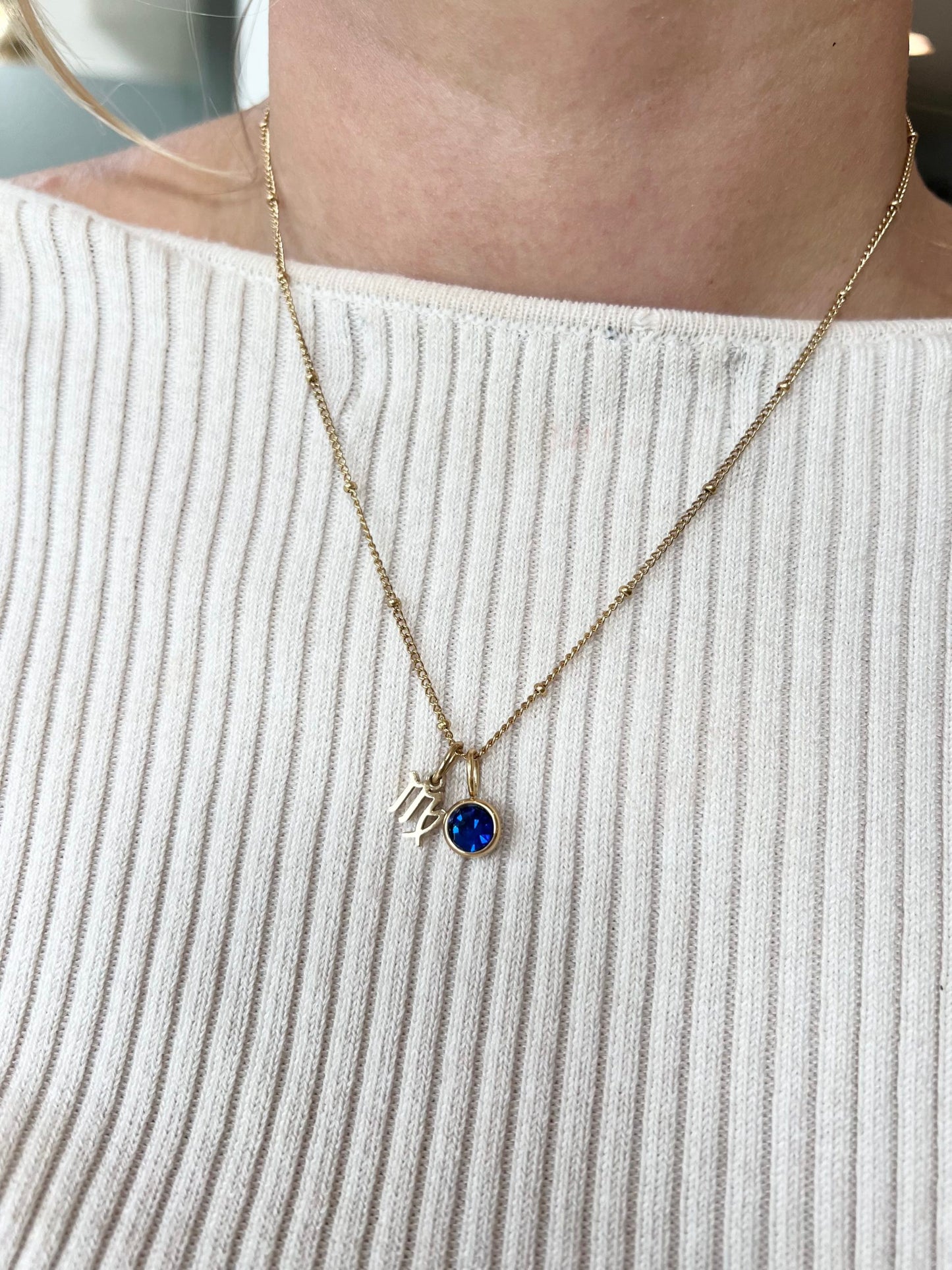 birthstone starsign gold model shot