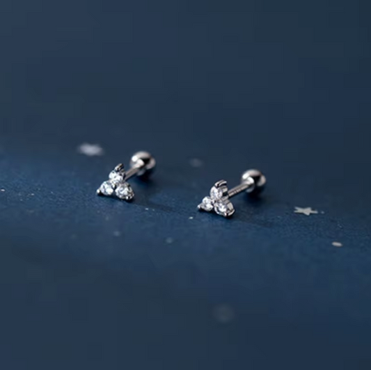 clover barbell studs silver