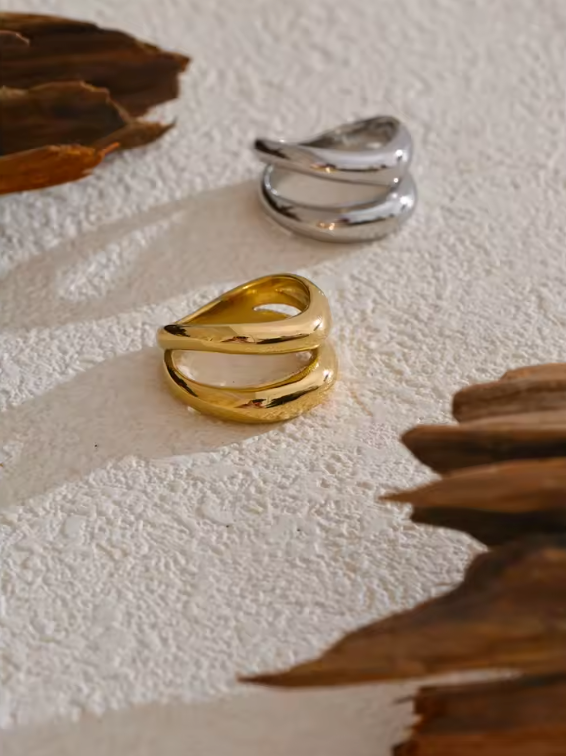 Double stacking band ring