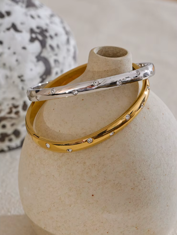 Gem detail bangle