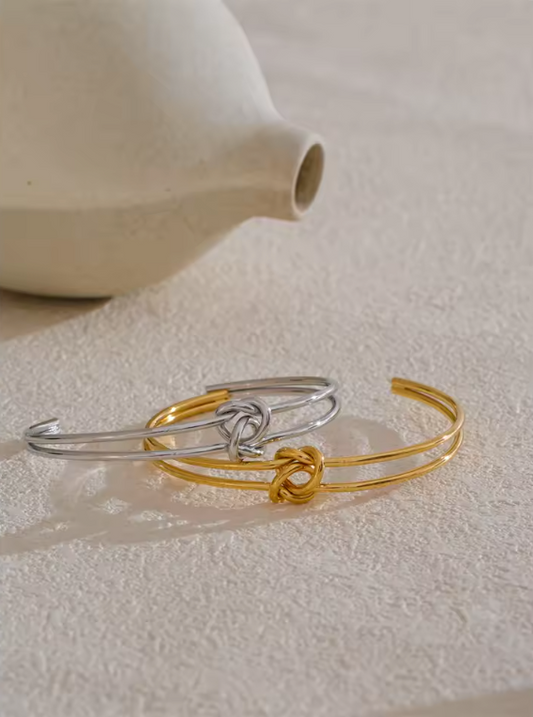Knot detail bangle