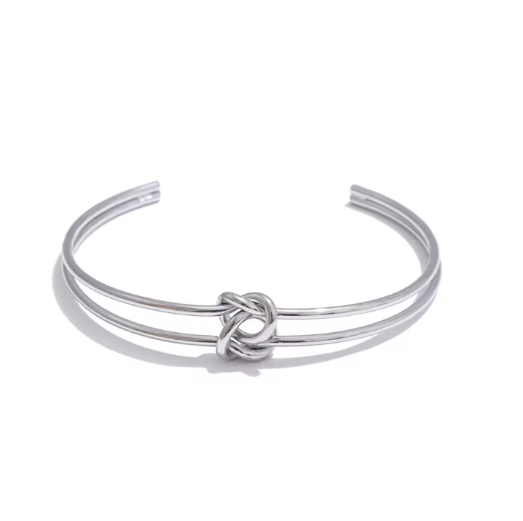 Knot detail bangle