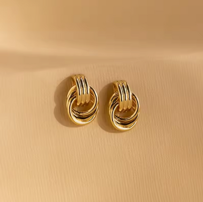 Knot statement studs