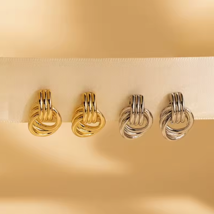 Knot statement studs