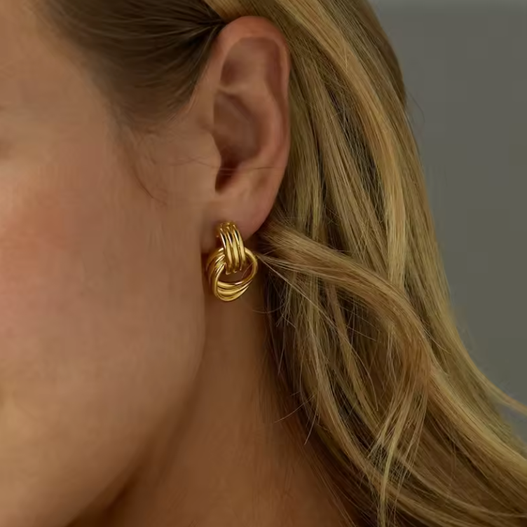 Knot statement studs