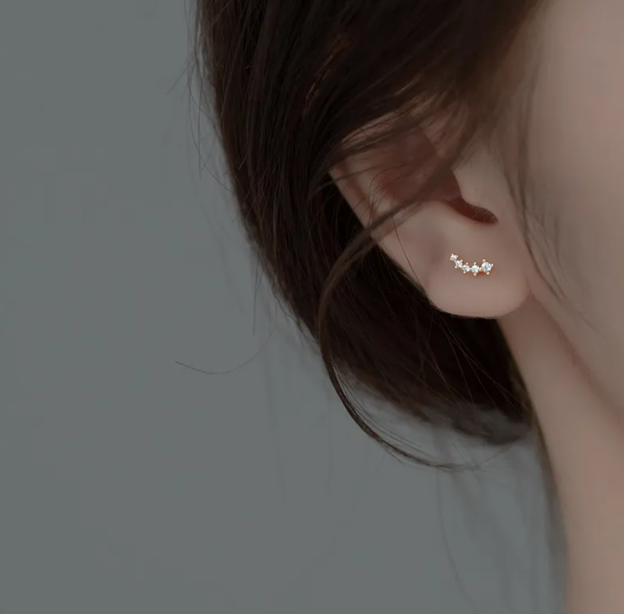 mini ear climbers model shot