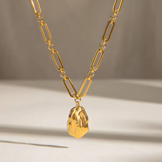 Molten pendant link necklace