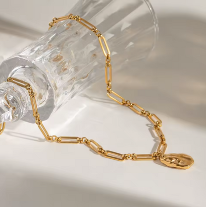 Molten pendant link necklace