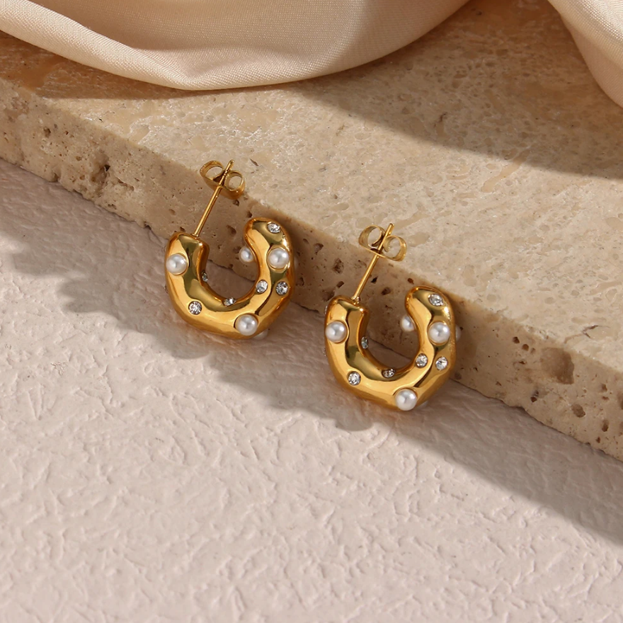 pearl hoop earrings 2