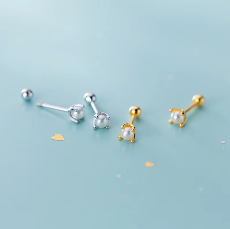 pearl studs both colours