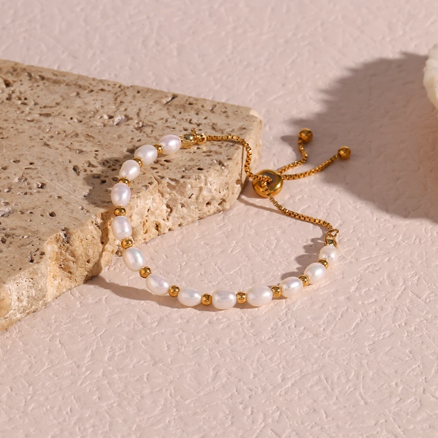 pearl toggle bracelet