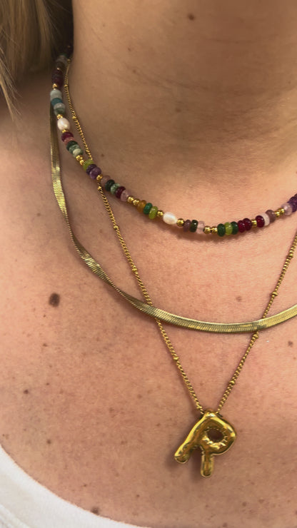 Natural stone & pearl necklace