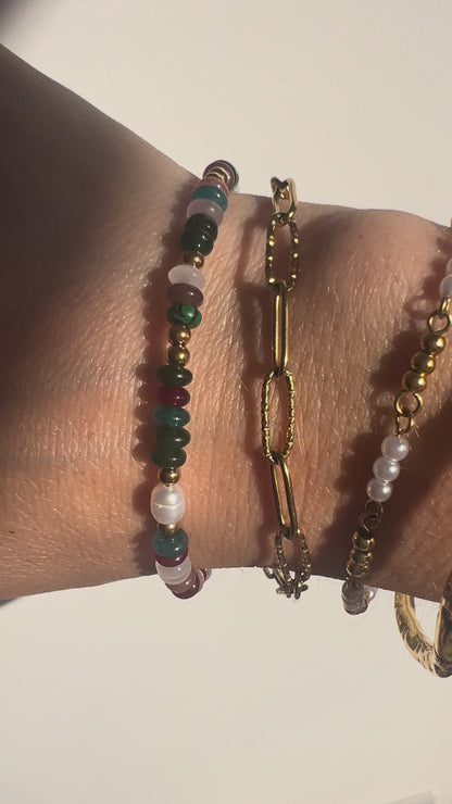 Natural stone & pearl bracelet