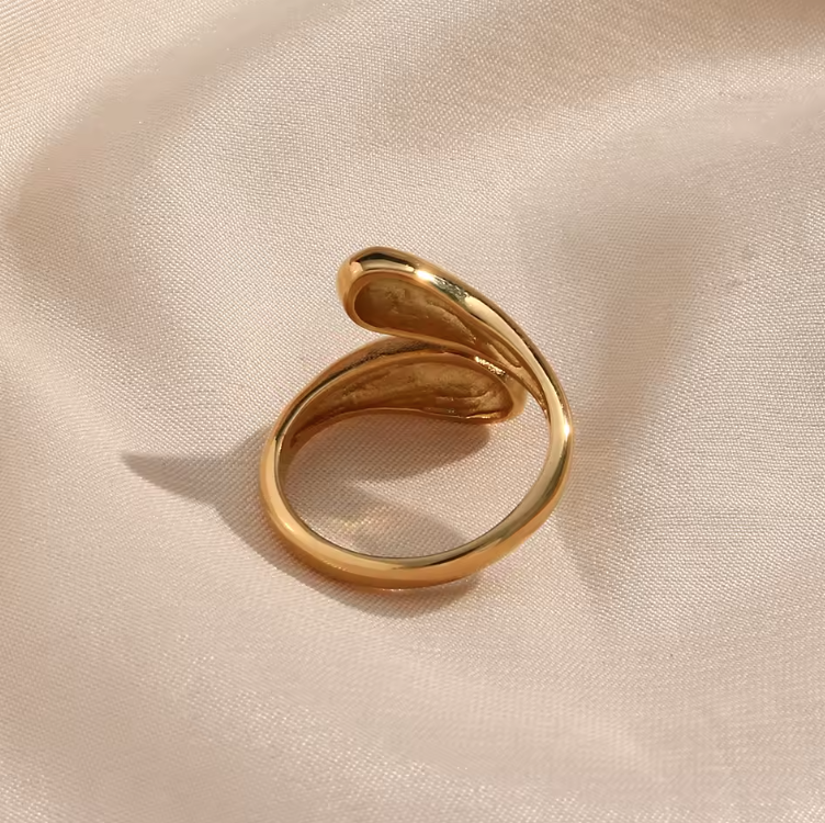 teardrop ring back image