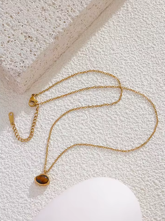 Tiger's eye pendant necklace